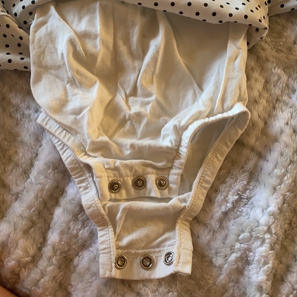 Newborn osh kosh outfit - Picture 4 of 5